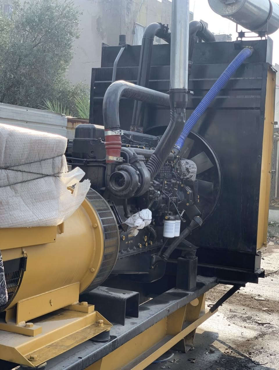 سلام عليكم
للبيع مولد 133 بم 88 
مكينة اوربي شرط استندر او لا تبخير ولا تنقيص شرط الكفالة 
توليد350/ ستام فورد استيراد شركة الهندسية شرط لا ملفوف ولا ملعوب كفالة  
للأتصال :***********
العنوان: بغداد السيدية خلف مدينة العاب سيدية
