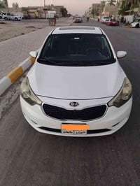 سيراتو للبيع 2014  مكفوله من الصبغ والضربه  فقط باب الصدر تعديل قليل ع...