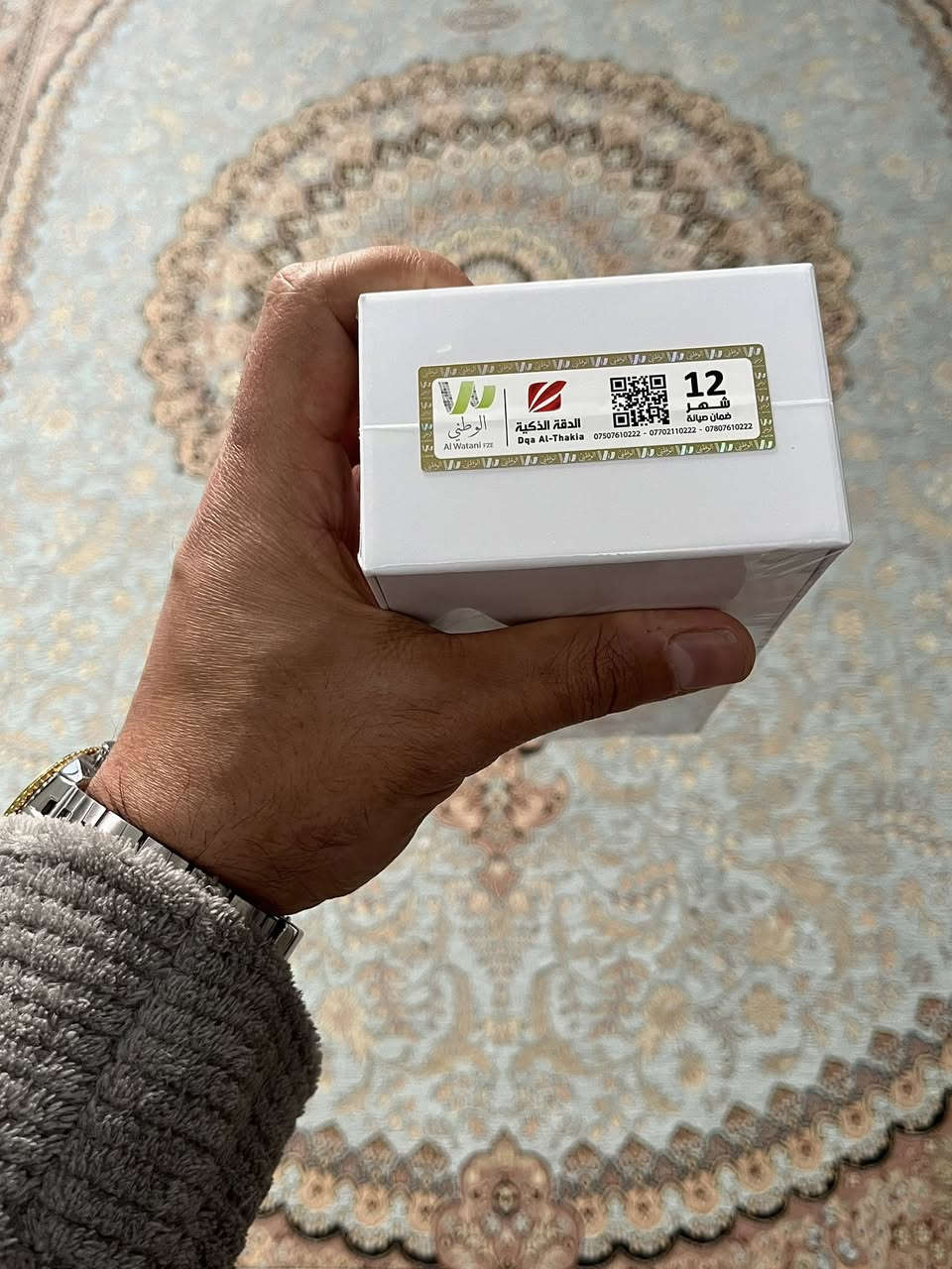 حياكم الله 
هاتف هونر x9d ( غير مستخدم ، غير مفتوح من العلبة) ضمان مجموعة الوطني  
الذاكرة 256 العشوائية 12 
العنوان بغداد - الدورة *********** 
السعر 370,000 * يوجد توصيل داخل بغداد فقط
