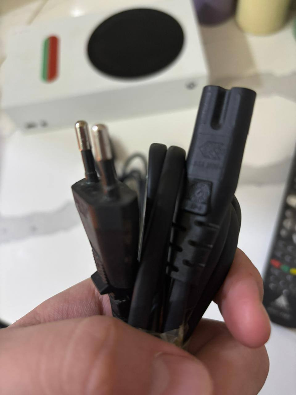 السلام عليكم
اكس بوكس سيريس S للبيع

كامل جميع ملحقاته

الجهاز نضيف ما مفتوح ولا مصلح 

ذاكره 512GB

يده واحده

ملاحظه: بس اليده RT شوي الزر طالع من مكانه بس ما يأثر كل الازرار تشتغل الله شاهد عليه

السعر:330 وبي مجال للطيبين
مكاني بابل حله
عندي توصيل


**إذا كنت صاحب هذا الإعلان وتريد حذفه لأي سبب، رجاءا أرسل رسالة إلى الدعم الفني**