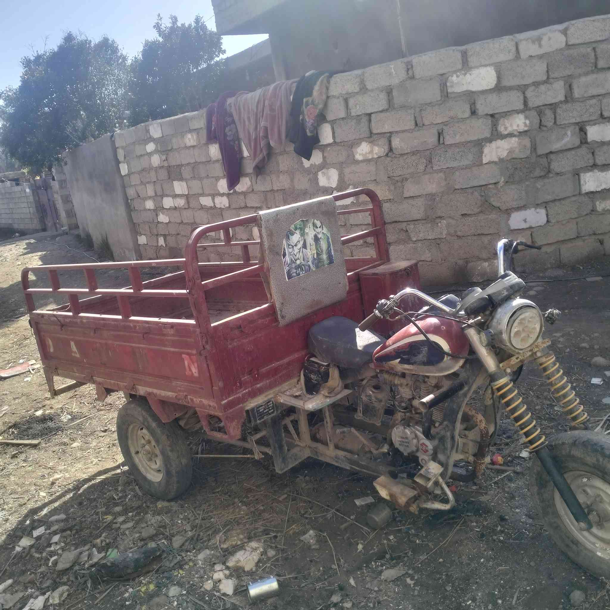 سلام عليكم شباب ستوت موديل 17محرك 200
السعر 400وبيه مجال 
العنوان الخالص قرية جديده الاغوات 
الاستفسار خاص او اتصل على رقم ***********
