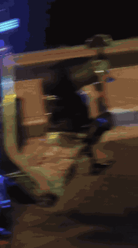 دراجه X900 للبيع
دراجه x900 للبيع ام الصندوك بصمه ثنين سويج ثنين نضيفها مابيها شيء ماصارلها هواي من مشتريها كلشي كامل بيها وتجي وتشوف بعينك بطاريات عدد 5 و33 امبير سعرها 500 وبيها مجال مكاني البصرة القبله تواصل واتساب 0772329548 ❤️


**إذا كنت صاحب هذا الإعلان وتريد حذفه لأي سبب، رجاءا أرسل رسالة إلى الدعم الفني**