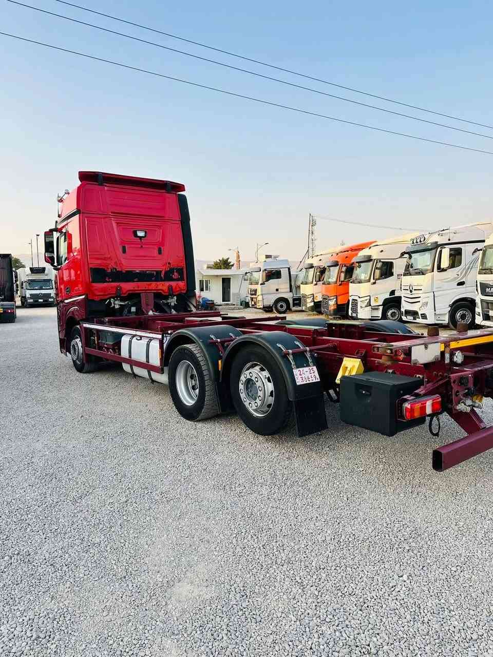 2016
2545
اكتروس كاتى 
مكان سليمانيه
***********
