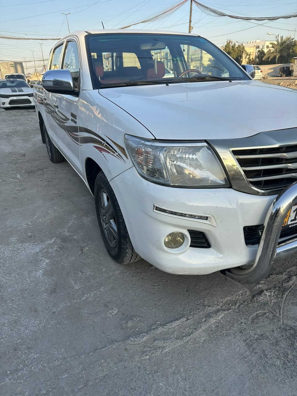 للبيع بيكم هايلوكس موديل 2014 كويتي 
بيها صبغ بالجاملغ الخلفي فقط والجاملغ الامامي بارد 
موضح كلشي بالصور
شاصي 19 كوتي اصل
بسمي السيارة تحويل مباشر
جديدة السيارة 
بيع فقط بدون مراوس
مكاني بغداد الرصافة
السعر اتصل وبخدمتك
***********
