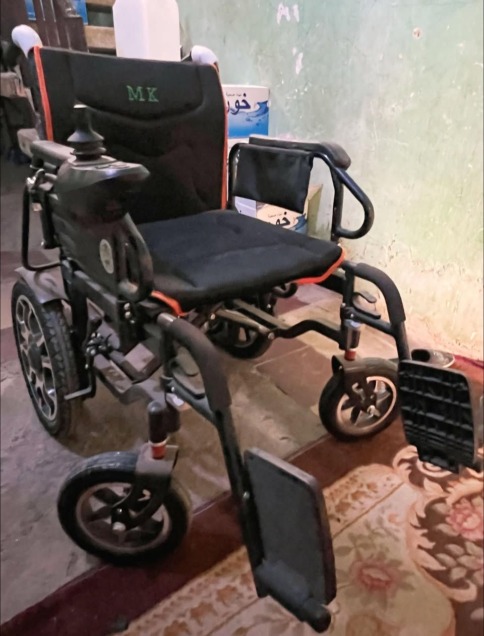 عربانه للبيع اللي يريدها يراسلني على الواتساب هذا رقم الواتساب***********
