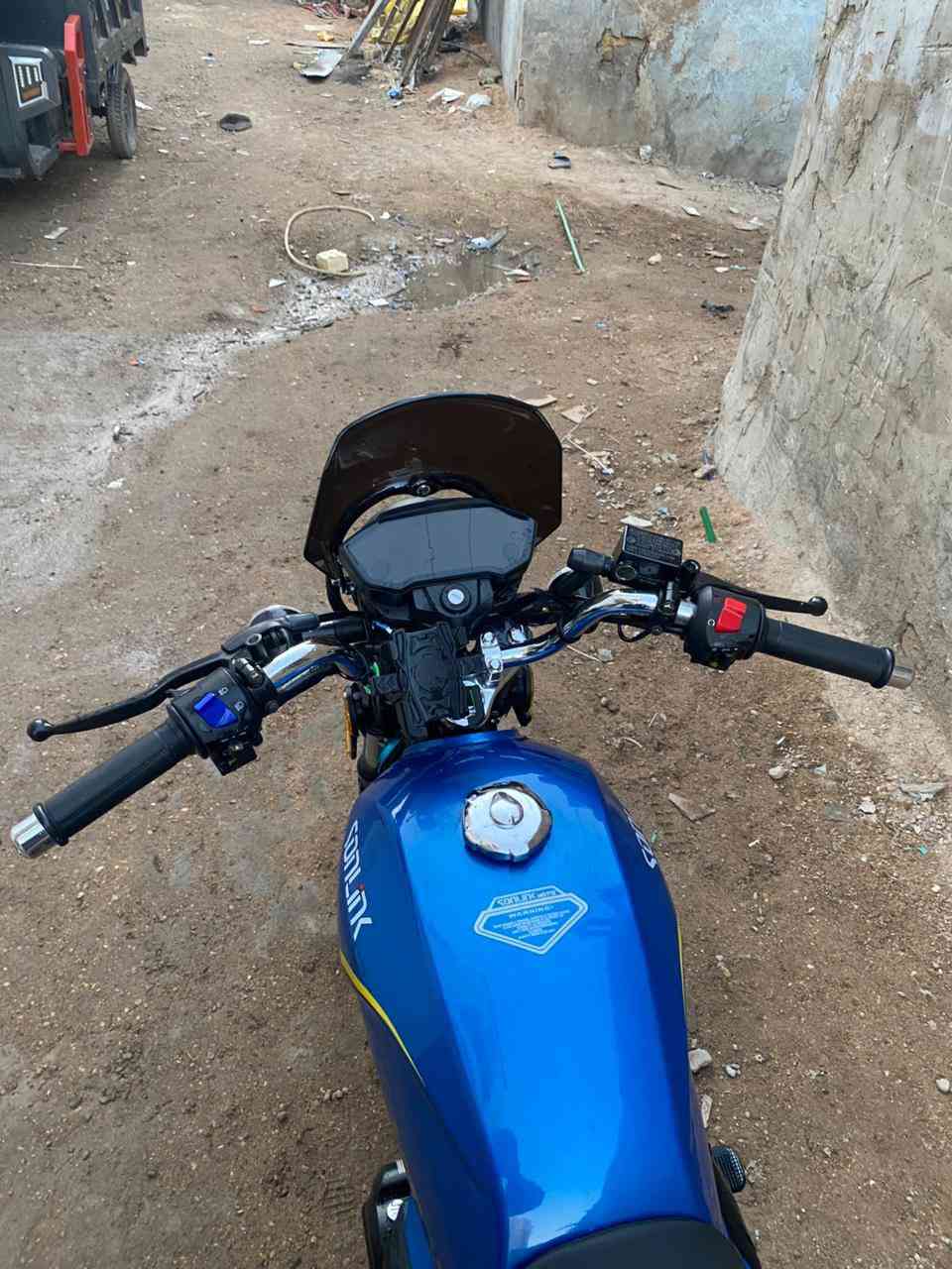 السلام عليكم دراجه ايراني موديل ٢٠٢٥ الدراجه نازله من الرمبه اقل الشهر مكفوله كفاله عامه وبيها اوراق المعرض استنساخ واكفلها من السرقه هم الدراجه نضيفه ومابيها اي عيب ولا اي غلط مكينه ٢٠٠ وسرعه ١٦٠ نكره سلف بأي وقت وكلشي ممصلح بيها بعدها ع حطتها سعرها ٨٥٠ وبيها مجال حك الجيه مكاني بغداد باب المعظم ورقمي ***********
