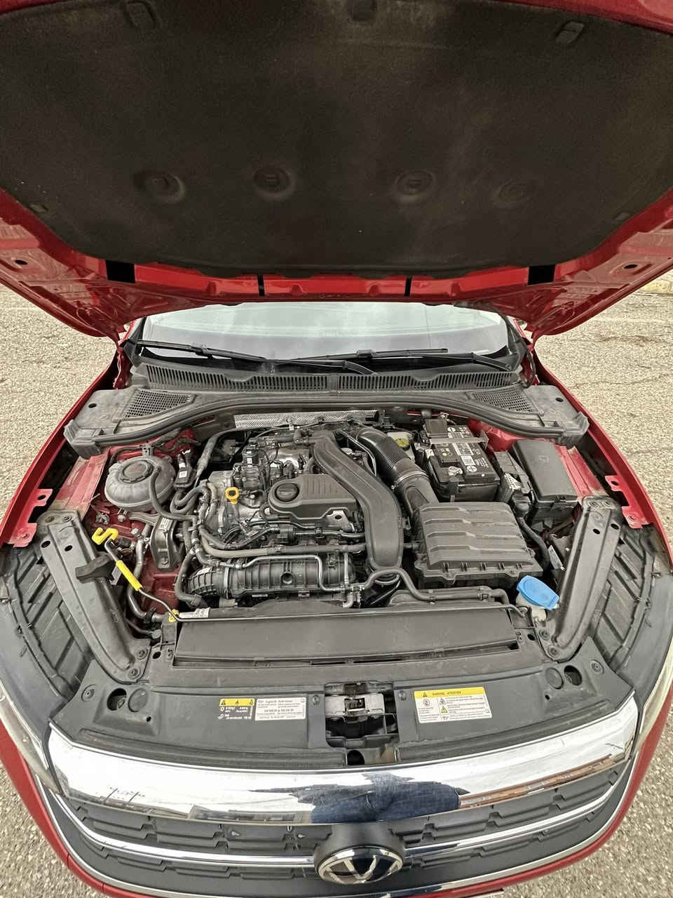 السلام عليكم
جيتا
موديل ٢٣ 
اللون الاحمر
سنويه جديد 
هزه جديد
شرط التحويل 
ماشيه ٢٦ الف ميل 
.
الضرر
الدعاميه الخلفيه بدون صبغ السياره بدون بارد 
شرط الفحص والسونار 
.
المواصفات 
فول واحد على واحد 
بانوراما 
كشنات جلد 
تدفئه كشنات 
عداد ديجتال 
هاند بريك بصمه 
نظام ايكو 
كروز سرعه 
تحديد مسار 
كشن كهرباء 
محرك ١٥ تيربو 
.
الموقع الموصل الجانب الأيسر 
لمعرفه السعر الاتصال على الرقم 
***********
