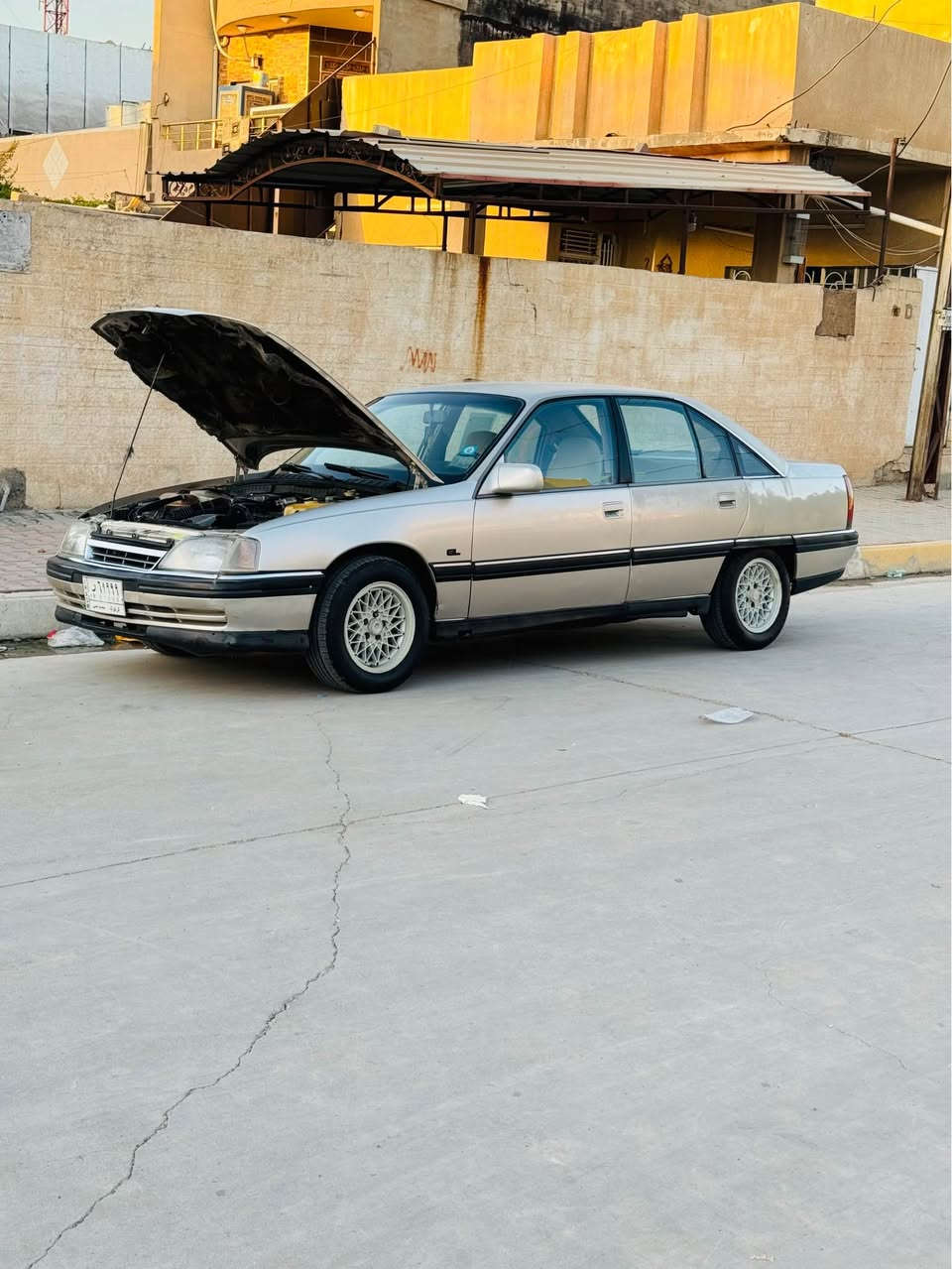 للبيع أوبل اوميكا موديل 1992
رقم كركوك مشروع وطني شرط تحويل 
محرك 20بلادي كير اوتماتيك سياره كما اموظح بل صوره 
السعر42 وبي مجال 
مكاني كركوك للستفسار 
اتصال 📞 *********** كركوك, العراق
