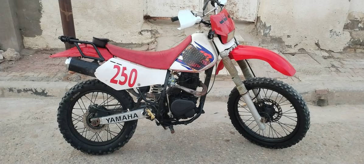 قفاز يوماها محور مكينه ستوته جاهزه نكره سلف كهربائيات كله مكاني علي الشرقي خاص ما اكو شراي يتصل عل رقم ***********
