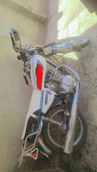 موصل الايسر 2020 السعر 400 وبيه مجال حك. جيتك ***********
