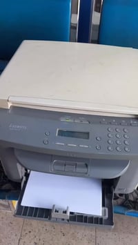 طابعة كانون 4010 شغاله سعر البيع ١٥٠ الف بي مجال للتواصل ٠٧٨٠٢٨٥٩٩٠٨