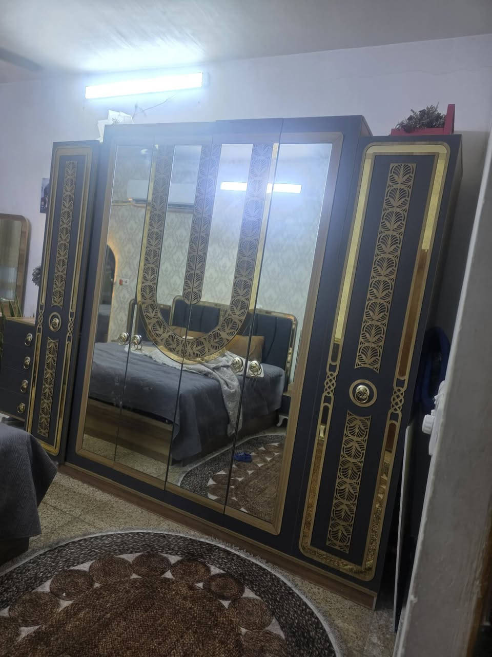 غرفه نوم تركيه  650بيها مجال  مكان بغداد 
زعفرانيه اربع شوارع


**إذا كنت صاحب هذا الإعلان وتريد حذفه لأي سبب، رجاءا أرسل رسالة إلى الدعم الفني**