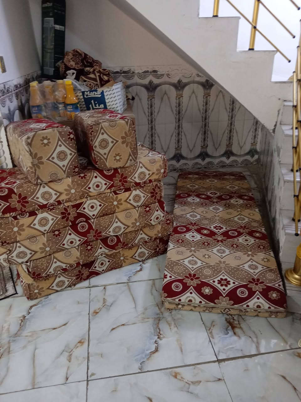 نص جلسه اخت الجديده
الحر سواده مدرسه الحسام
***********

