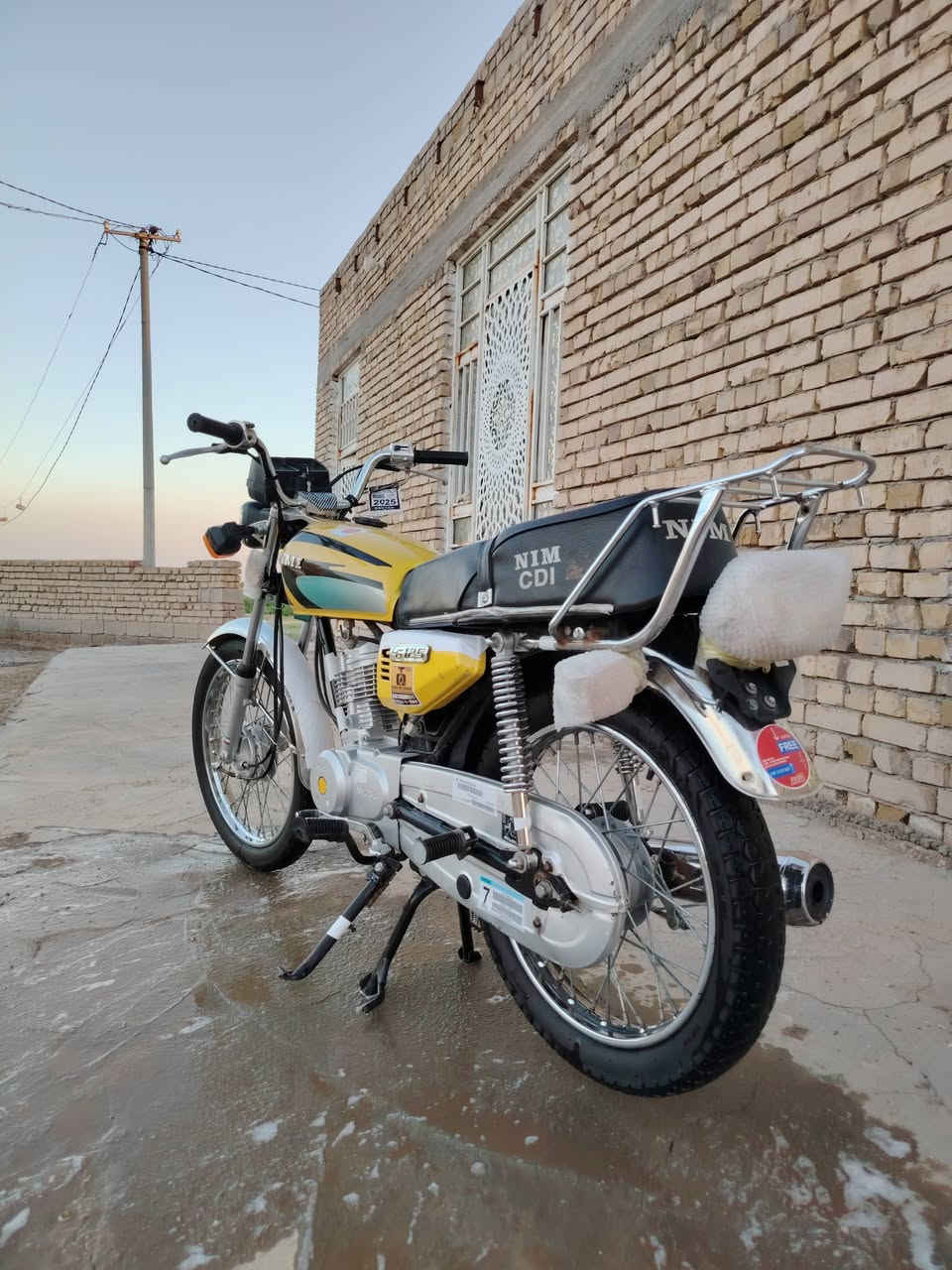 سلام عليكم
نامه للبيع 2026 أوراق سكنر 5 أوراق

جاهزه مجهزه مابيهه اي نقص

مكفوله كفاله عامه

دراجه كارتون

كهربائيات كلهه شغاله

سعر 750 بيهه مجال حق جيه

مكاني شطره

***********
