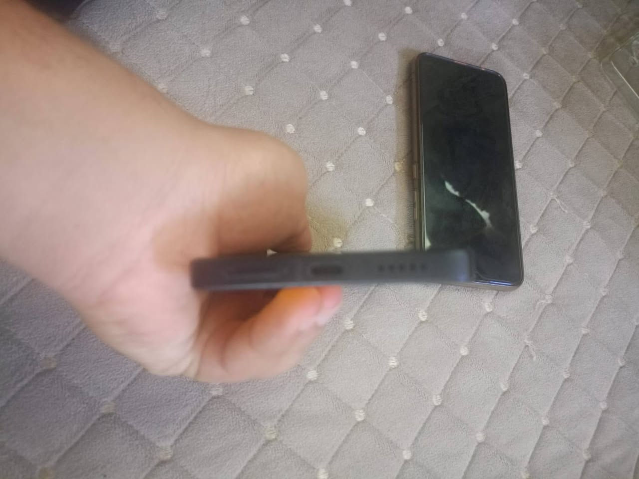 poco x7 pro
ذاكره 256 
120فريم 
مع شاحنه وكارتونه 
اخذته 540 الف 
ادفع سعر عجبني ابيعك


**إذا كنت صاحب هذا الإعلان وتريد حذفه لأي سبب، رجاءا أرسل رسالة إلى الدعم الفني**