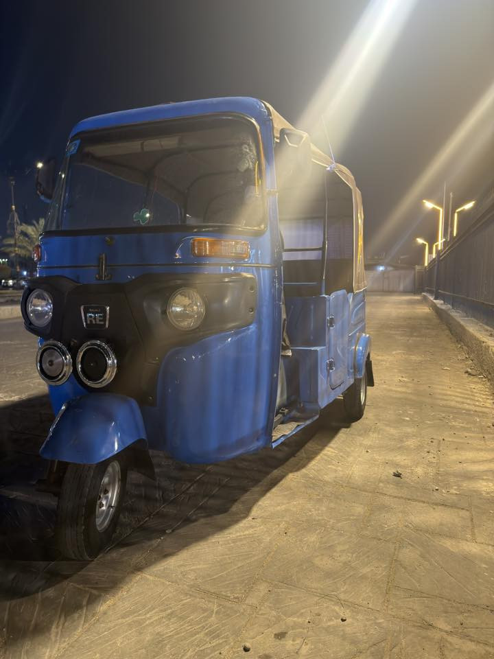 السلام عليكم تكتك ٢١ رقم بغداد إنكليزي بيها ملاحضات كهربائيات كامله مكاني بغداد مدينه الصدر***********
