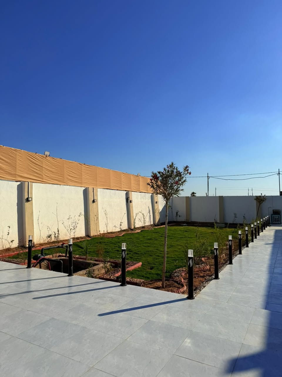 مزرعة للإيجار اليومي 🏡🌳
📍 الموقع: صلاح الدين _بلد 

✔️ أجواء هادئة ومناسبة للعوائل

✔️ مساحة واسعة وخدمات متوفرة

✔️ مثالية للراحة والونسة

📌 للحجز والاستفسار يرجى الاتصال أو المراسلة على واتساب: 

 📞 ***********

 موثق في تطبيق اجرلي لسياحة المزارع في العراق 🇮🇶
