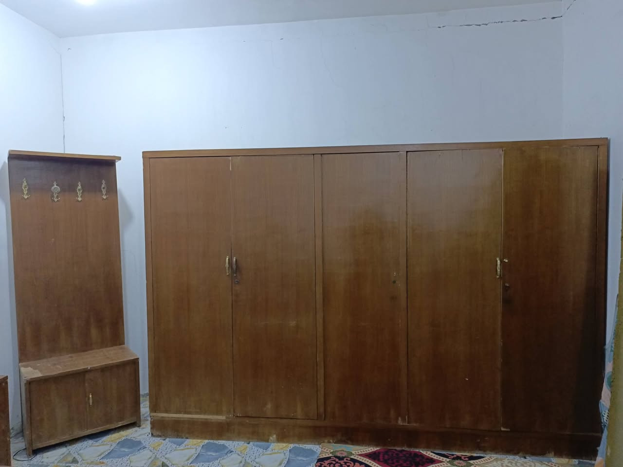 كوت حي الحكيم قرب الحولي
السلام 350
 ***********
