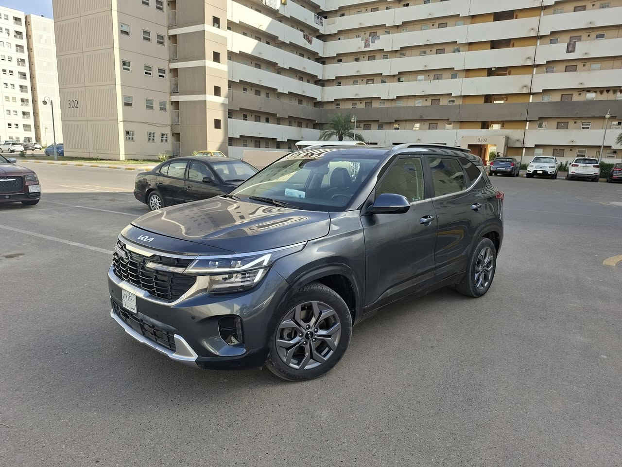 سلتوز 24
مواصفات X4
وارد امريكا كندي 
فول مواصفات فتحه 
بدون رقم 
بيع او مراوس حسب القناعه
بغداد بسمايه صور الحادث بل منشور 
رقم الهاتف ***********
