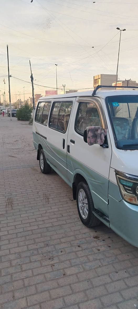 السلام عليكم كيا جنبي للبيع موديل 2010 رقم بغداد انكليزي هزه جديده سنويه 2027 مشروع وطني تحويل مباشر وين ما يعجبك سياره مكينه كير اكسن صدر حداديه مكفوله تأيرات دوشمه كهرباءيات كله شغاله لا ضربه لا كص لا تبديل بيه مكانات صبغ للجماليه السعر 68  مكاني بغداد الشراي يخابر غير متواجد على الفيس ***********
