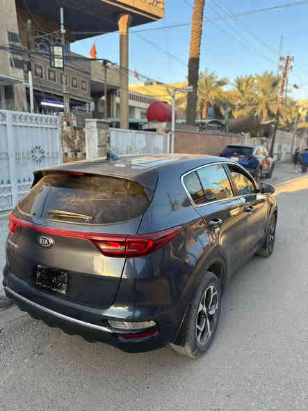 السلام عليكم سبورتج ٢٠٢١
امريكي حادثة جاملغ وبنيد 
مواصفات نص فول 
السيارة حلوة ونضيفة ومستوردها ع ايدي رقم بغداد بأسمي تحويل ثاني يوم 
مكانها بغداد بلديات 
اتصال فقط 
***********
سعرها ١٥٨ نهايتة
