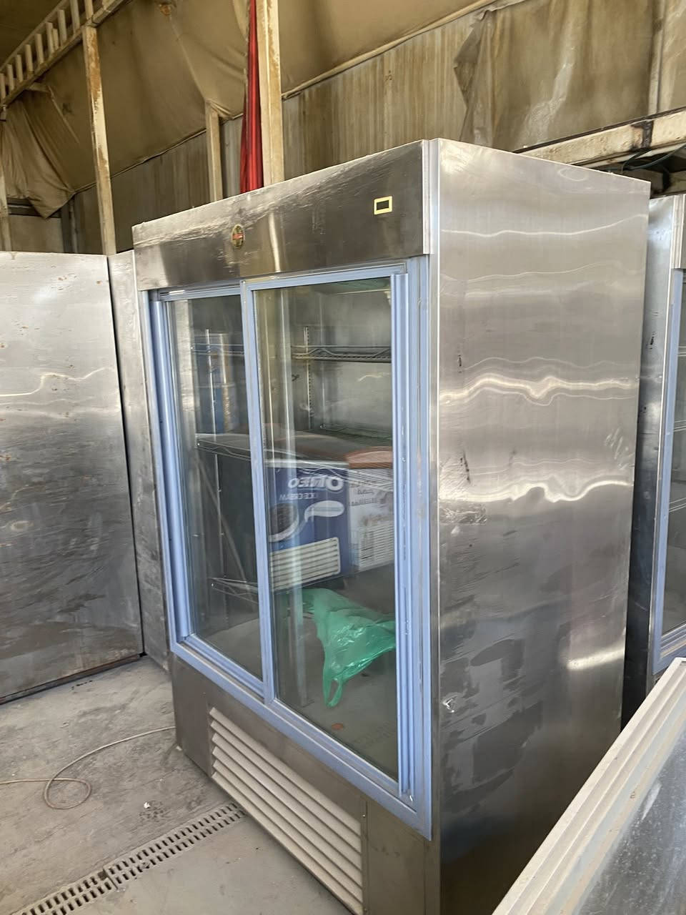 عوارض ستل ستيل للبيع العنوان بغداد ***********
