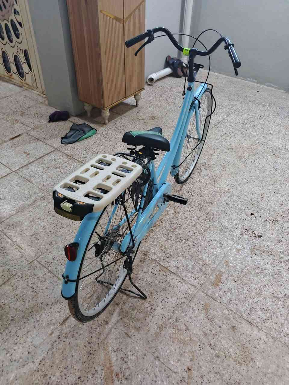 سلام عليكم الباسكل للبيع او مراوس حسب القناعه مديل 22 نزلته بيدي من الخان سعر 125 وبي مجال مكاني نجف الاشرف شارع المجمعات انته تجي اني مااجيي الاستفسار بالواتساب ***********
