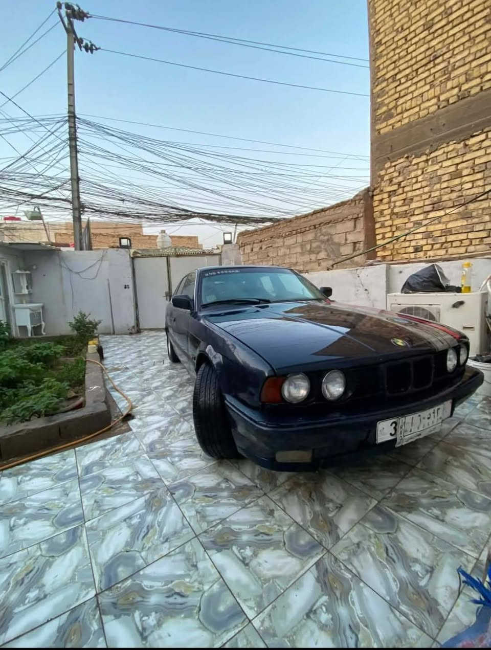 السلام عليكم للبيع بيءام كير عادي
شلعه فول رقم انبار مداور ثاني يوم، سنويه ستوها صاقطه 
السياره جاهزه مكاني نجف السعر 30وبيها مجال حك الجيه رقم الهاتف ***********👉
