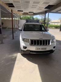 جيب لاريدو 2103 رقم بغداد  خليجي المرغوب لون ابيض محرك گير مضمون بيها ...
