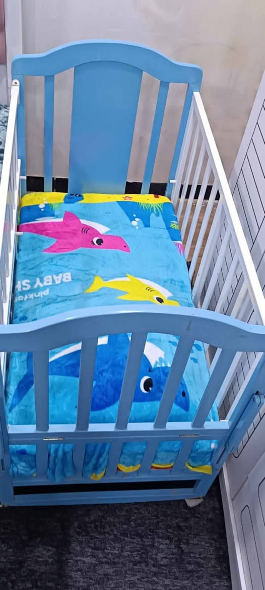 مستعجلين عله بيعتهن بس جاد يتصل اسعار قفل خفضتهن 
جربايه بناتي نظيفه كلش ب٤٠ الف ودوشك هديه 
جربايه طفل تتنصه وتتعله تنفتح تصير نفر ب٦٥ الف ويا دوشك 
فتره غسل سيارات ب٤٠ قفل 

الجاد يتصل علرقم ***********  المكان بغداد الأمين
