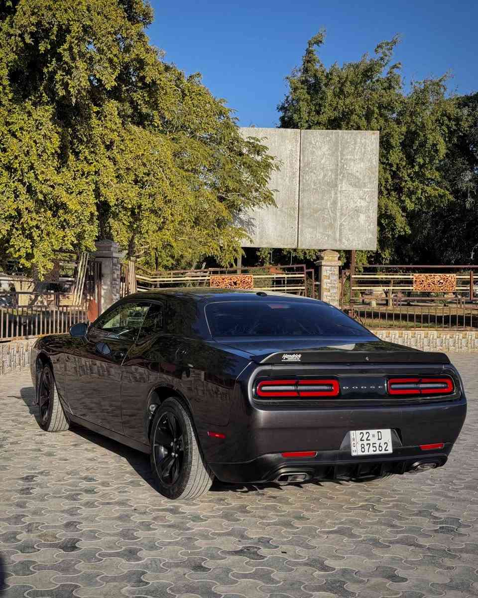 للبيع Dodge Challenger 2021 SXT
السيارة جناي واحد (مرقمة)
 مواصفات SXT معروفة
 داخلية جلد أحمر SRT
تايرات جديدة
 صدر جديد
 لايتات LED
برمجة 
 السيارة ما ناقصها أي شيء

🔴 بدون إيرباك (ايرباكات كلها وكالة )
🔴 بجم كبس 
حادث ربع جاملغ خلفي عكس السايق — راجع وكالة
خشم الجاملغ الأمامي مبدل
الجاملغ البلادي موجود تاخذة ويا السيارة السعر: 205$
 للتواصل:
***********
واتساب او اتصال فقط
