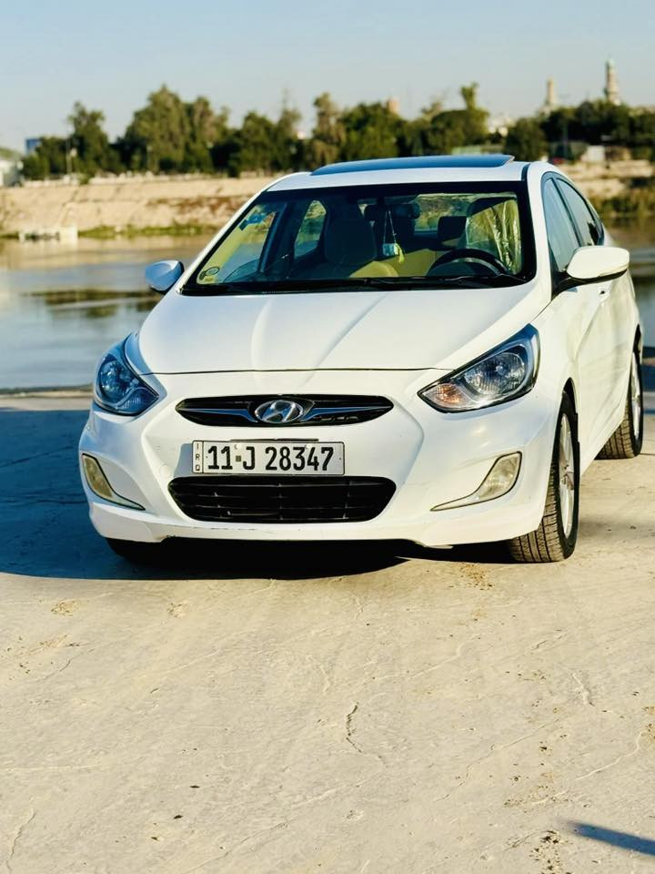 السلام عليكم اكسنت ٢٠١١
محرك 1600 بيضه بلو اربع دسك خمس تجاوي 
مكفووول من الصبغ فقط بارد الباب والجاملغ سياره حلوه ونضيفه رقم بغداد الجديد السعر ٩٦ للاستفسار ***********
