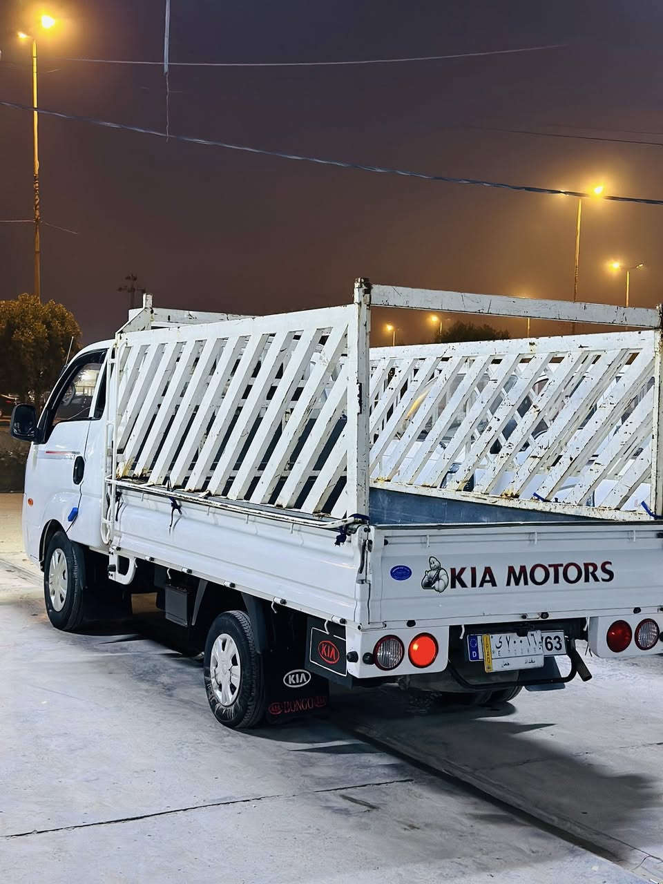 السياره حيل جديده بأسمي محجره وكامله تبريد ثلج 

بيع او مراوس المكان بابل الحمزه الغربي للاستفسار 

***********///***********☎️
