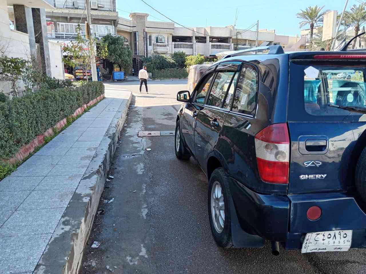 السلام عليكم تيكو ٢٠١١ ميكانيك مكينه وكير خير من الله كهربئيات شغاله تخم تاير صدر جديد غرفه حلوه مشروع وطني تبريد ثلج مواصفات فتحه السياره بيهه صبغ حزام بدون ضربه قماره وتكم وشواصي بلاديه رقم بغداد السياره حلوه شاشه السعر ٤٥مكان السياره بغداد الحريه الاتصال *********** هاي كل التفاصيل
