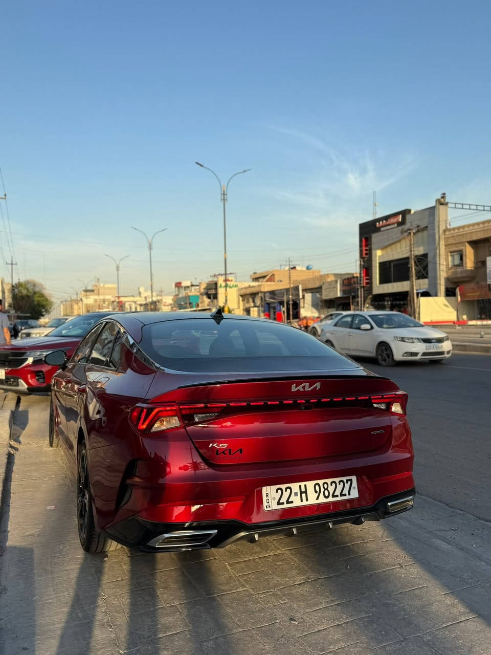 السلام عليكم ورحمة الله
كيا K5 موديل 2022 GT line فور ويل
مكينه 1،600 تيربو ✈️ 
اللون احمر♥️
الممشى 70 الف مايل
السعر 178$ وبيها مجال 
رقم اربيل تريد تحويل او وكالة
فول مواصفات
بنوراما
داخل جلد
تحكمات ستيرن 
رادار امامي وبالمري حساسات خلفي
وباقي مواصفاتها المعروفه
گير مكينه كفاله
حادثها فقط بنيد قطعه وحده 
وهنا نطخت عندي
بالجنطة والجاملغ مصلح بارد فقط ينرادله تكحيل بس مو صبغ موجودة الصور بالمنشور
العنوان: بغداد السيدية
***********

