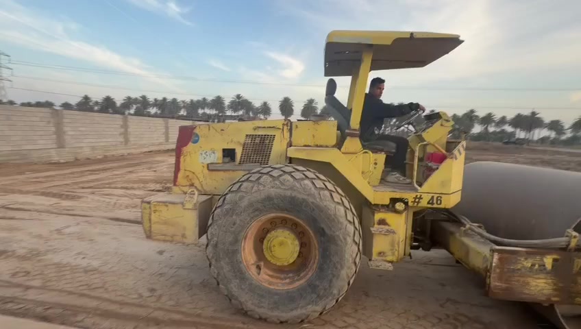 سلام عليكم للبيع حادله ساكاي ستيل بلادي موديل 93 رقم بغداد الماني جاهزه للعمل الموقع بغداد الدوره للستفسار ***********
