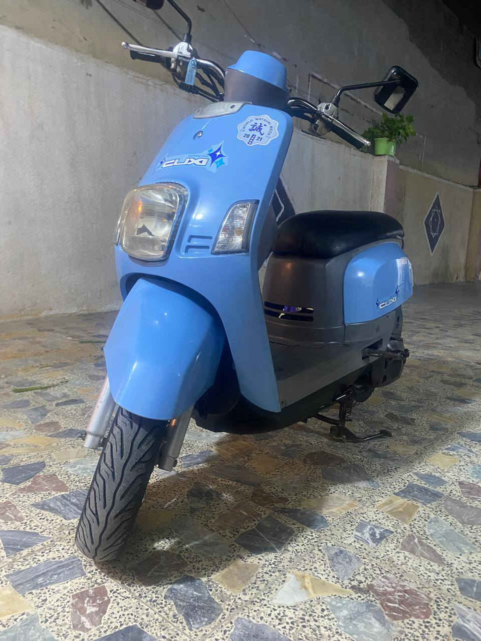 سلام عليكم
دراجه بوليس 
دراجه مكفوله كفاله عامه برغي ما مفتوح بيها 
لون مميز 
مكاني بغداد مدينه الصدر 
انتصل وعرف سعرها***********
