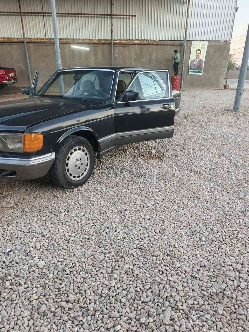 السلام عليكم مارسدس راسي مديل 91 مكينه وكير مكفولات 2500 السياره عايزه شغلات بصيطه حداديه نص عمر تخم تاير جديد لايت زنون مسجل سماعات جدد رقم نجف راعيهه يمي مداور ثاني يوم مكاني نجف حي ميسان السعر 32وبيه مجال رقمي ‏‪***********‬‏
