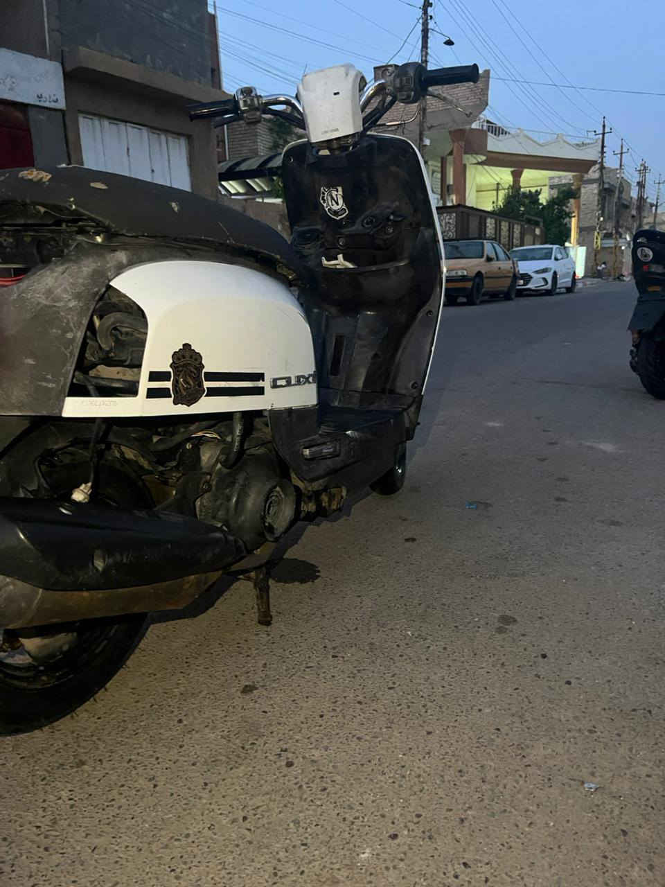 سلام عليكم دراجه بوليس نضيفه وشغاله نكره سلف بكل وقت مانقصها شي فقط اشاير المكان الحسينيه الرشديه الاتصال ***********
