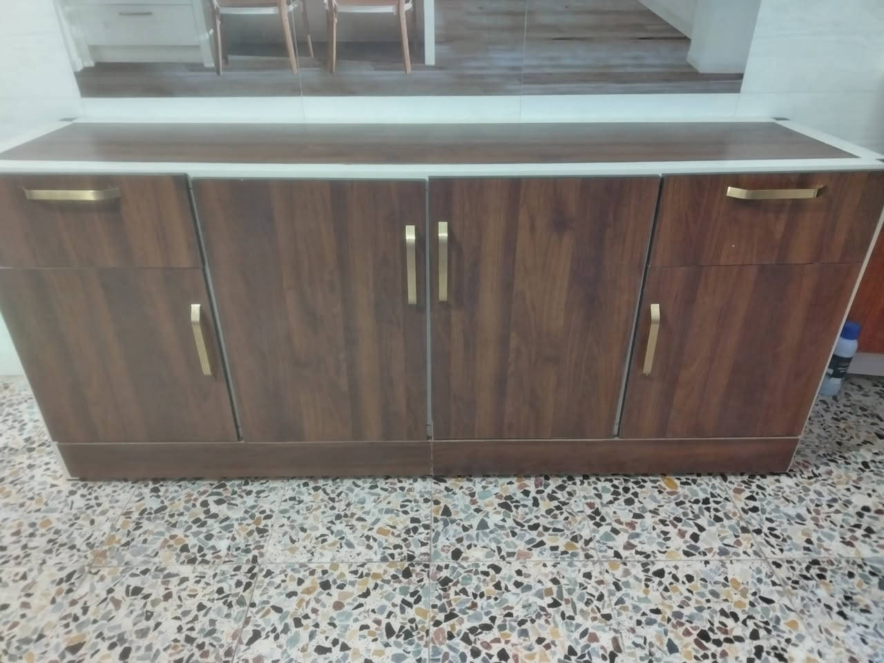 كاونتر للبيع نضيف اربع بيبان جوه واربع بيبان فوك للاستفسار خاص


**إذا كنت صاحب هذا الإعلان وتريد حذفه لأي سبب، رجاءا أرسل رسالة إلى الدعم الفني**