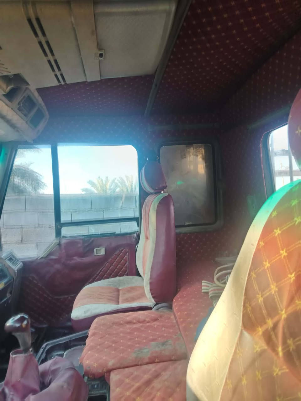 السلام عليكم
سياره هينو فوزه مربع مكينه سوبر ١٥ قبق اسود 
سيارة بلادي ٥وربع بدي نظيف بخار بدون تنقيص سياره باسمنا رقم كربلا سنويه نافذه سياره تايراتها جدد شخصي وكسر مكونات قماره بلاديه بدون صبغ السعر 100 مكان السياره كربلا عين التمر 
سياره يرادلها ترتيبات للاتصال
***********
