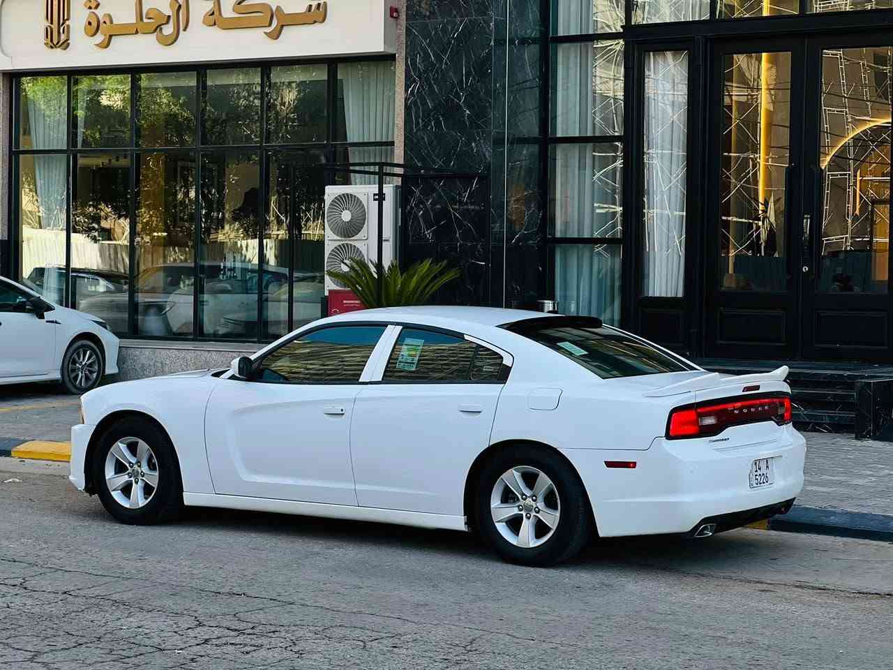 جارجر 2011 وارد مريكي حادثه بنيد مبدل صلي باقي كفاله عامه من ضربه وصبق وتبديل سعر 138 قابل للتفاوض الاستفسار اتصل *********** مواصفات بصمه تشغيل بصمه أبواب شاشه كبيره تحكم ستيرن كشن كهربائية قطعتين تبريد مكينه سته 6️⃣ سلندر مكينه وكير مكفولات حداديه جديده تخم تاير تبريد ثلج ❄️ رقم نكليزي بسمي سنويه ل 31 مكان سياره كربلاء

