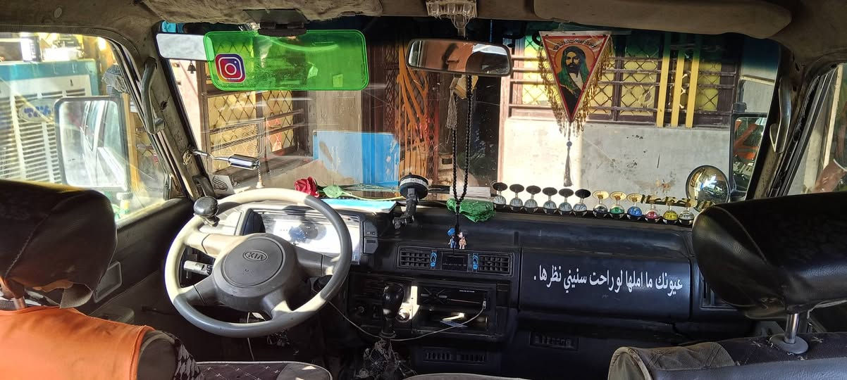 سلام عليكم كيه بسته موديل 93 سنويه 28 
كير ومحرك تجفيت جديد 
السعر اتصال ***********
*********** العنوان بغداد ابو غريب
