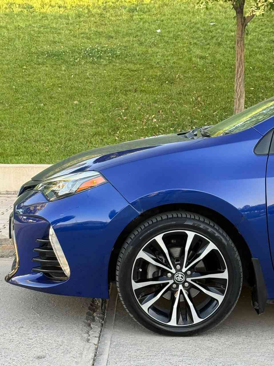 السلام عليكم ورحمة الله وبركاته
‏‎       ——— لـلـبـيع  ———

تويوتا كورولا.        — Toyota Corolla

‏‎وراد أمريكي.          —  ايرباك سليم  

‏‎الموديل                —  2018  

فئة                       —  XSE   

حجم المكينه         —  V4/1800 

‏‎اللون                     —  ارزق / جويتي    

المسافه المقطوعه —  58.000km 

حالة السياره.    — صبغ ((جاملغات خلفيه - الصندوق))

‏المواصفات 
-كشنات تدفئه 
-فتحة سلايد 
-ليد نهاري 
-شاره بالمرايه 
‏‎-شاشه كبيره تدعم نظام الأبل كار باي ونظام الاندرويد 
‏‎-كرسي السايق  بحركه كهربائيه 
‏‎-تبريد منفصل 
‏‎-تحكم ستيرن جهتين 
‏‎-تحديد سرعه 
‏‎-مانع انزلاق 
-رادار امامي 
‏‎-تحديد مسار 
- تنبيه ما قبل الاصطدام
‏‎-كامره خلفيه
‏‎باقي المواصفات المعروفه 

‏‎السعر            — 125$

رقم السياره    — السليمانيه  

‏‎موقع  السياره — السليمانية 

‏‎للأستفسار.     — ***********—***********
