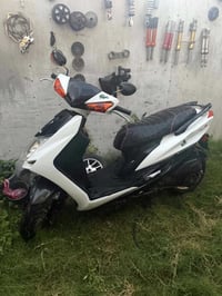 اخوتي سكنس شمعه يابانيه بيه غراض جايه من بره الاشاير و بكلات و جاملغ ك...