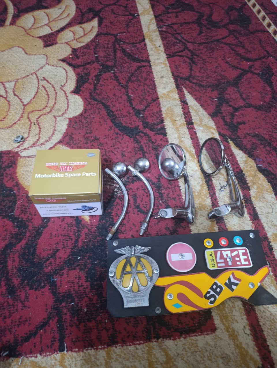 سلام عليكم غراض للبيع شراي يطب خاص المكان شارع المعمل مقابيل شارع المطار السايدين جديد ***********
