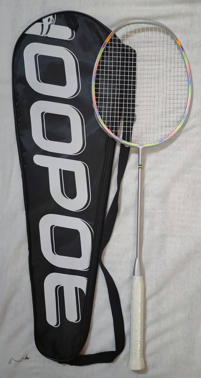 مضارب ريشه نوعيه ممتازه جدا 
خفيف الوزن من 74-78غم 
الشد من 24_31
مضرب على مسؤليتي


**إذا كنت صاحب هذا الإعلان وتريد حذفه لأي سبب، رجاءا أرسل رسالة إلى الدعم الفني**