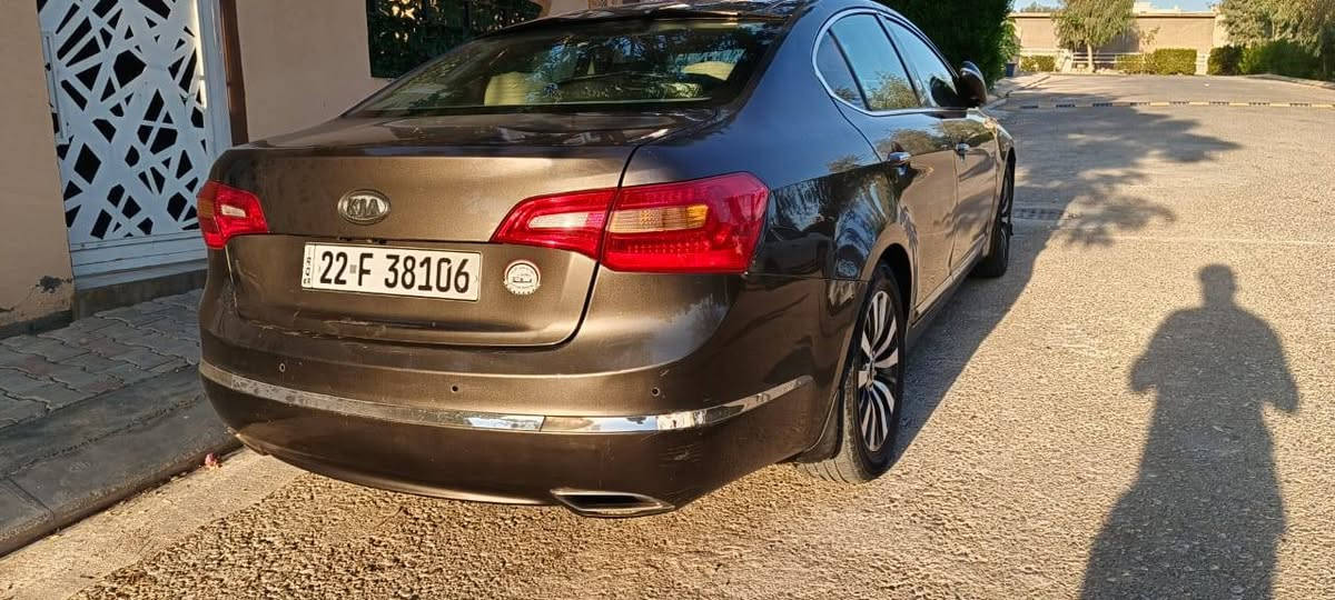 سلام عليكم كيا كادنزا موديل ١٢ خليجي رقم اربيل باسمي 

سنوية ال ٣٠ شرط التحويل محرك ٦سلندر 

سياره فول واحد ع واحد وجاهز مابيها اي نقص 

بيها صبغ ٤ قطع  إثر جراد بدون دواخل 

السعر  ١٠٥ بيها مجال الشراي او مراوس حسب

الاستفسار ***********مكاني ديالى
