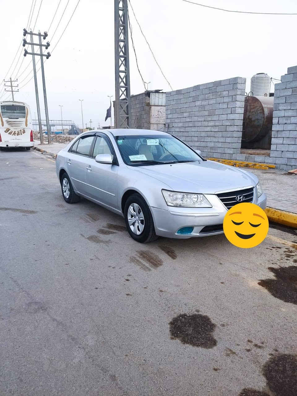 السلام عليكم سوناته للبيع موديل 2009 مصبوغه حزام بدون ضربه مكفول محرك وكير وسدر تبريد 
ثلج رقم ديالى الجديد بسمي سنويه 30 رقمي ***********  معروضة 95 وبيهه مجال واسط العزيزيه
