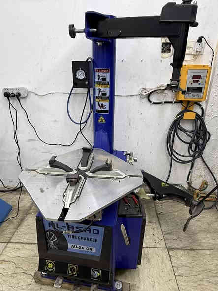 للبيع اجهزة جديدة مستعملة اقل الشهر الي حاب يتصل واني حاظر ممتواجد ع الفيس 
***********
